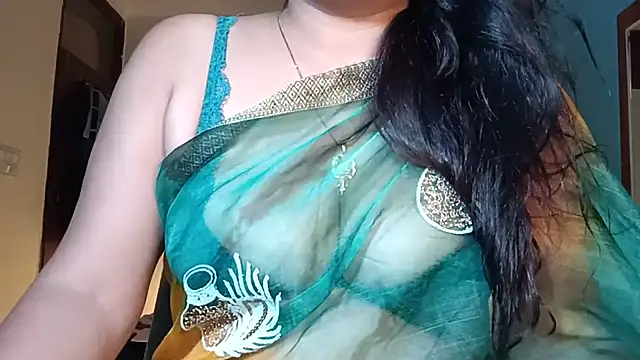 YourDesi_Laila_ webcam