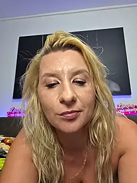 KaylinJan webcam