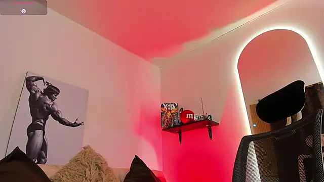 LiamReigns_ webcam