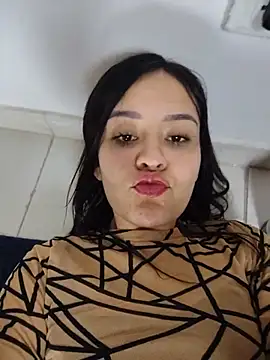 HollyMoon_ webcam