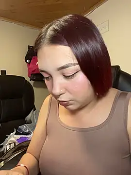 Karen18_boobs webcam