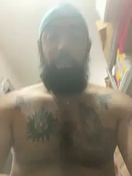 uceybaker live cam on StripChat