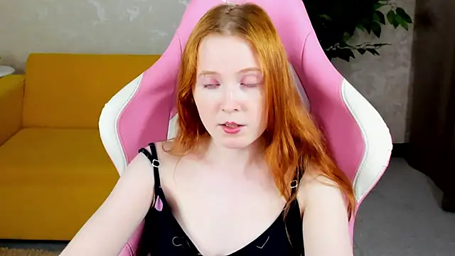 ari-kittyy webcam