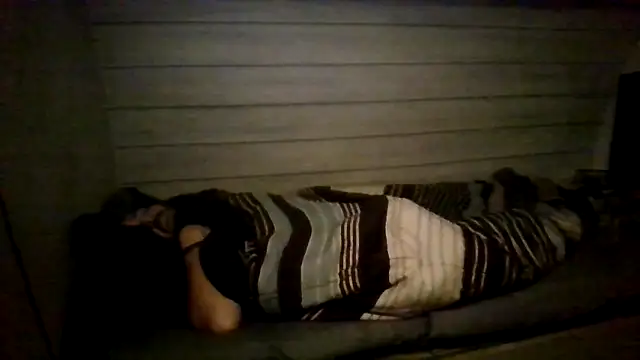 ThisGuy42o live sex cam