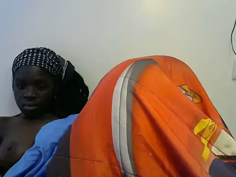 Naughty_Bellah webcam