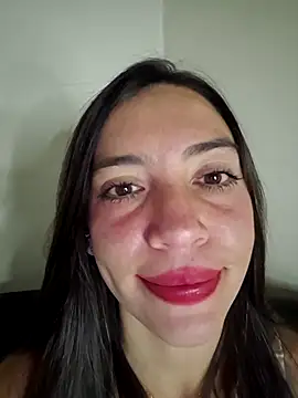 loveuu-bae webcam