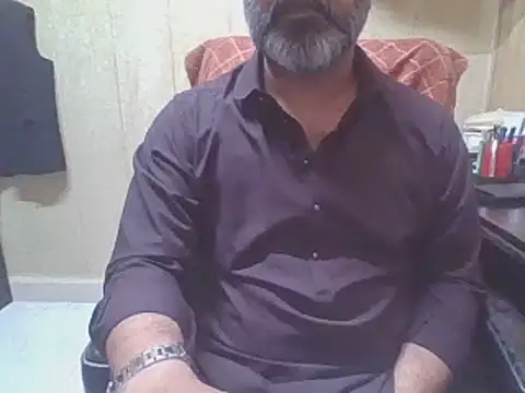 hairymaster95 webcam