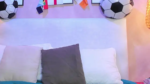 Piinksoul149 webcam