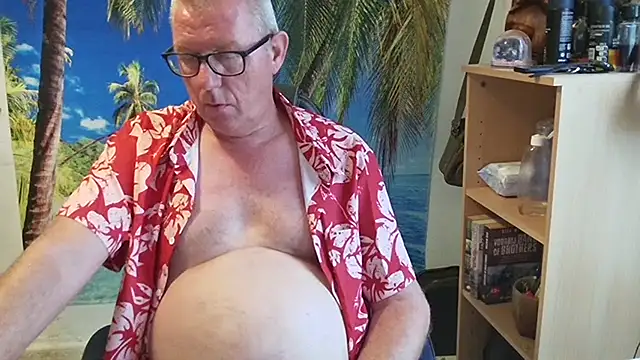 Daddy_Tobias webcam