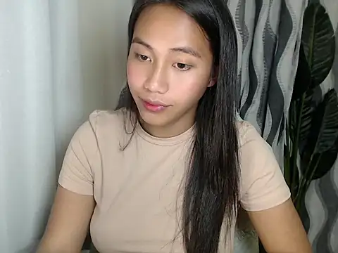 sweetiie_caren webcam