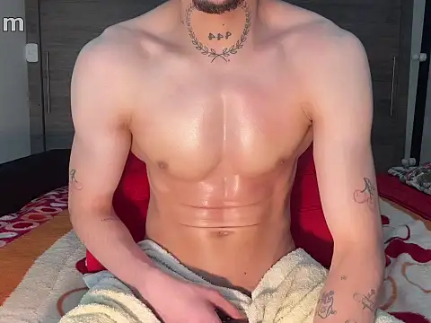 strongManLatino webcam