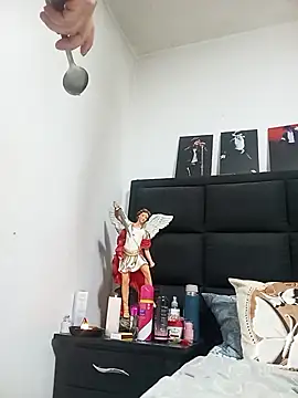 MaryRoze_ webcam