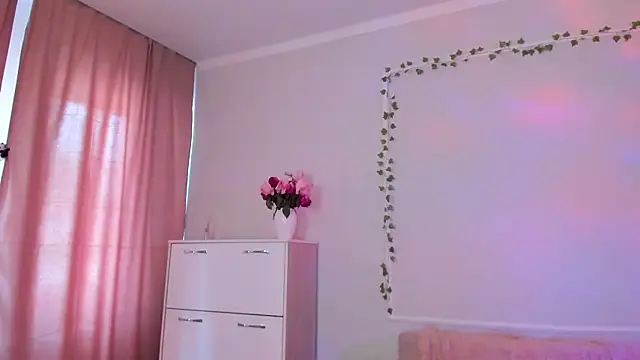 SweetieMarry webcam