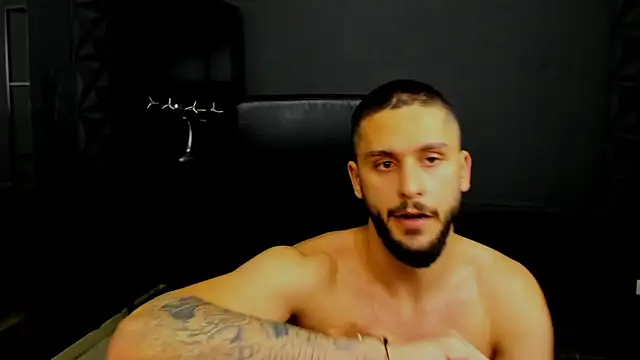 TroyWadee webcam