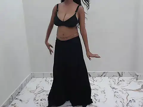 priya-roy61 webcam