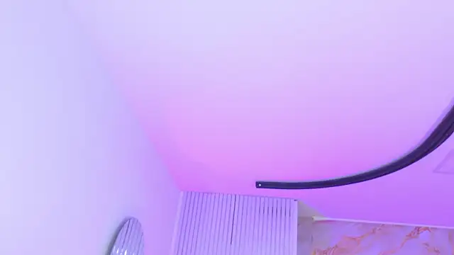 emmacurvy webcam