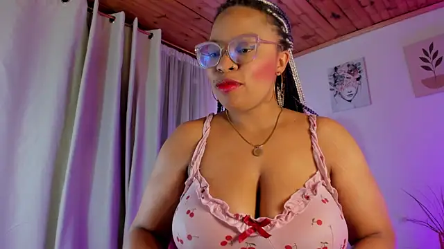 Imlauraa webcam