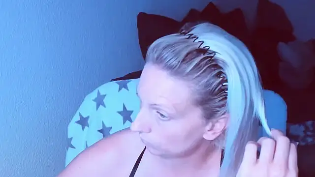 SexyJulia21 webcam
