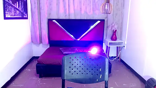 luisa__torres webcam