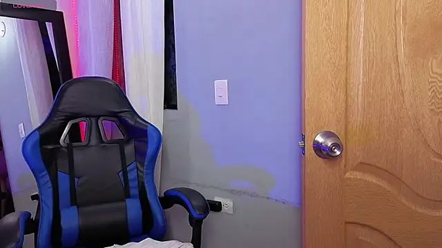 Veronica_111 webcam