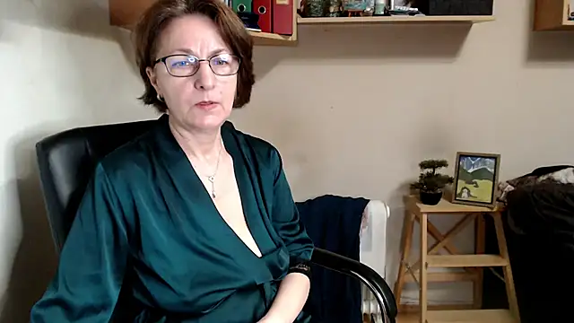 katemodel webcam
