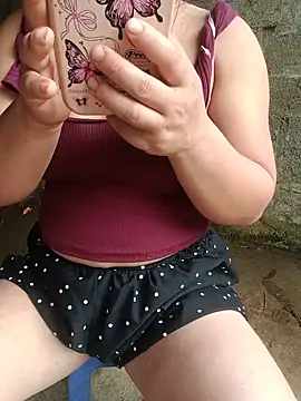 Lily_Henry webcam