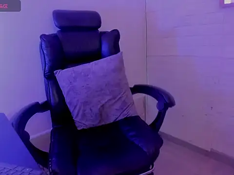 SweetRavenSg webcam