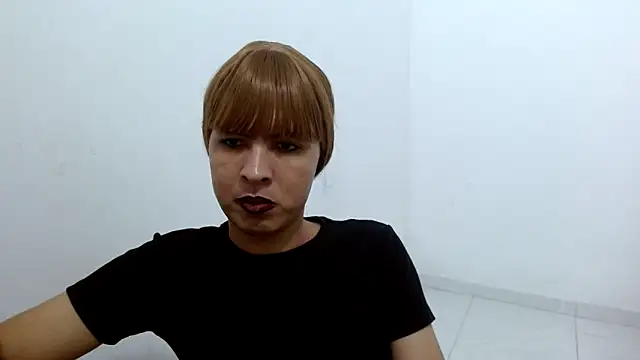 estefania224 webcam