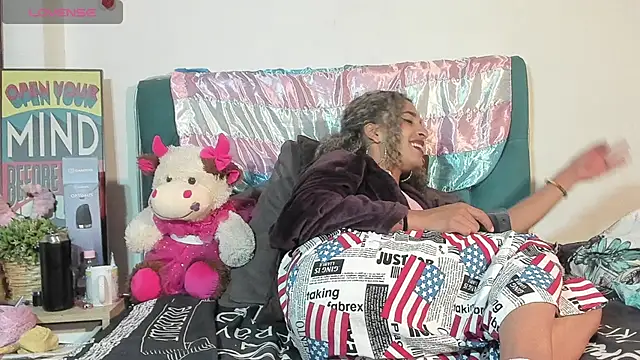 StefanyMiler webcam