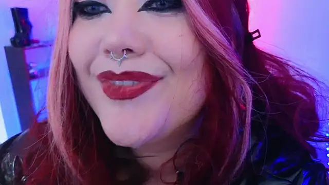 wickedxqueen live cam on StripChat