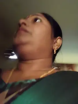yamini1431 webcam