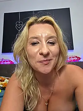 KaylinJan webcam