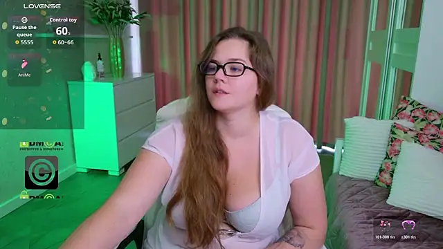 KellyKleine webcam