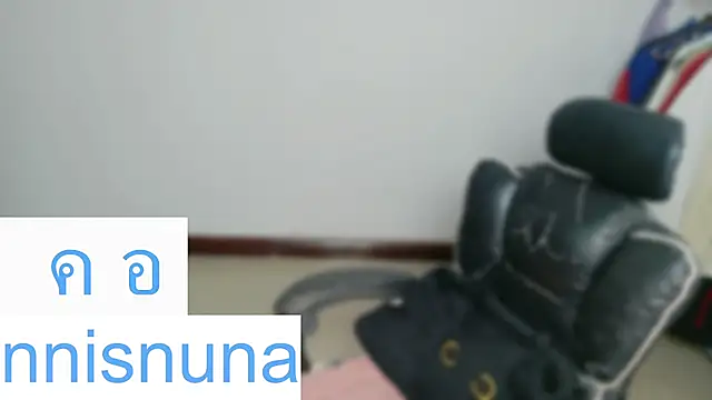 nunanunanuna webcam
