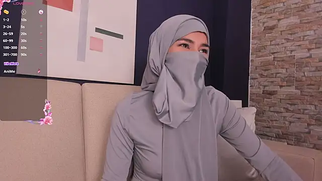 zaif_thal (F young) - rub assholes