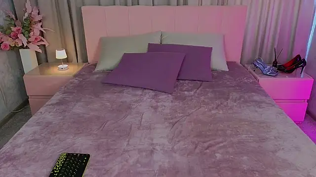 Ariana_Petite webcam
