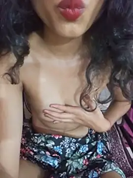 Lusty-Dishuu webcam