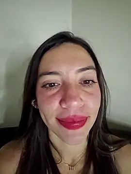 loveuu-bae webcam