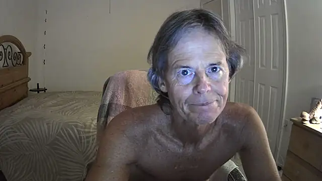 nakeedcowboi65 webcam