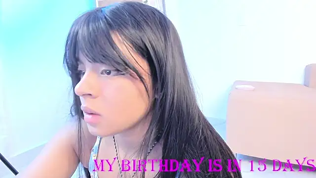valy_shyness webcam