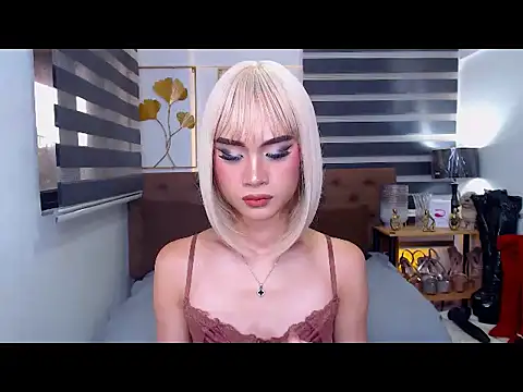 JuicyCockThea webcam