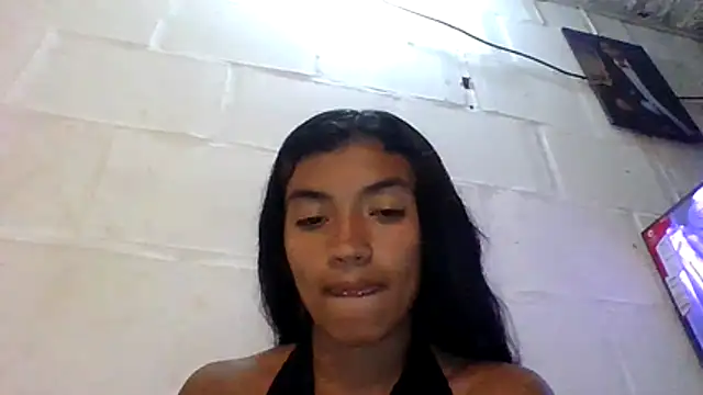 canelita0510 webcam