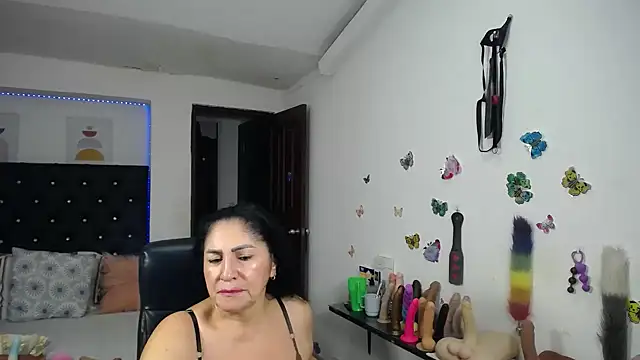 mature_bigboobs10 webcam