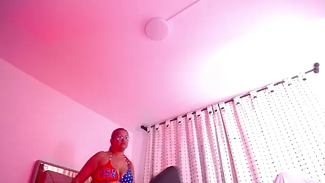 salomecastro_ webcam