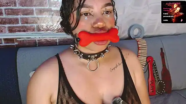 emma_bdsm_ webcam
