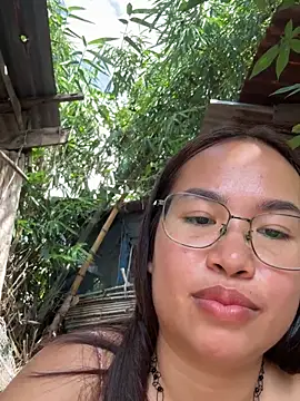 Ponthip webcam