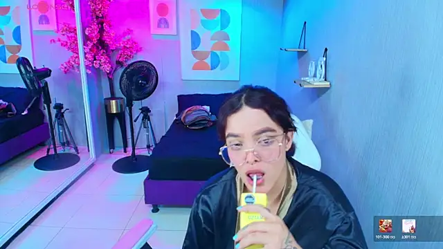 Maggy_t18
