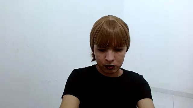 estefania224 webcam