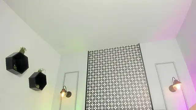 Amber_gold_ webcam