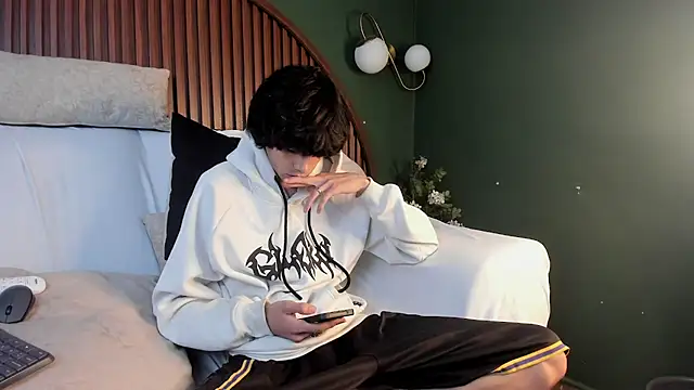Diamond_twink